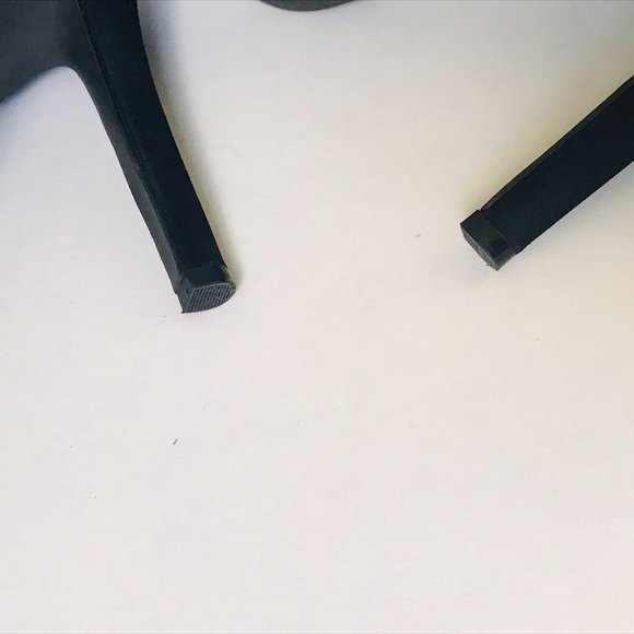 Jessica Simpson Classic Black Point Toe Strappy Heels Size 8.5 - Picture 5 of 8